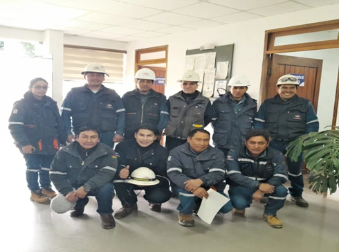 TALLER DE CAPACITACION SOBRE ETICA MOTAL Y VALORES CORPORATIVOS DE YPFB CON LA PARTICIPACION DEL PERSONAL OPERATIVO Y ADMINISTRATIVO DE LA PLANTA DE YPFB LOGISTICA S.A. SENKATA